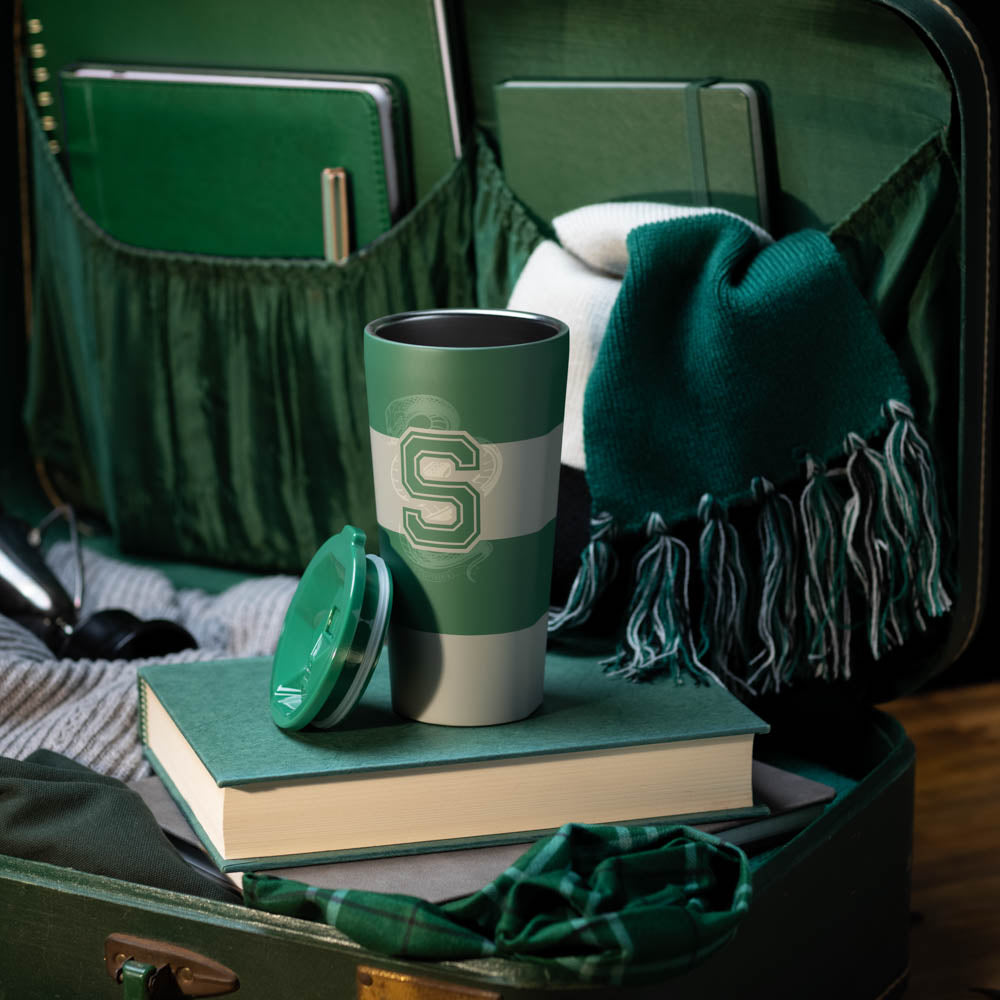 harry-potter-tumbler-w3 84ce9e4c9c5c--HarryPotter-Slytherin-4.jpg