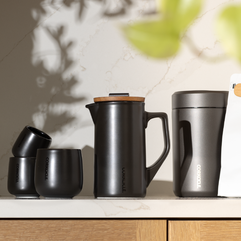 ceramic-french-press-j9 FP_Lifestyle2.png