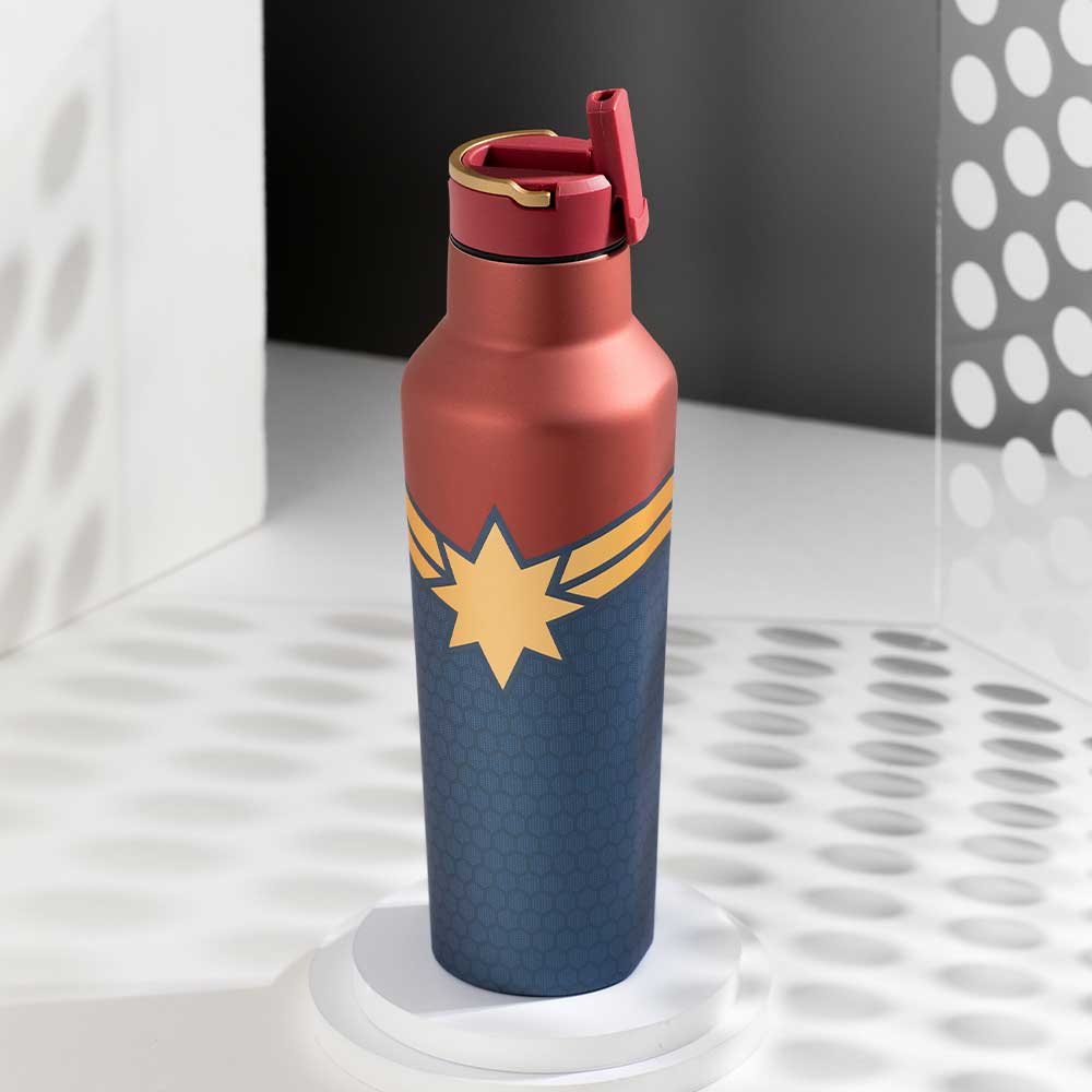 sale-marvel-sport-canteen-a4 c5b45acd9813--captain-marvel-sport-canteen-lifestyle-1.jpg